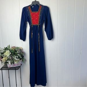 - Vintage 70s Long Dress